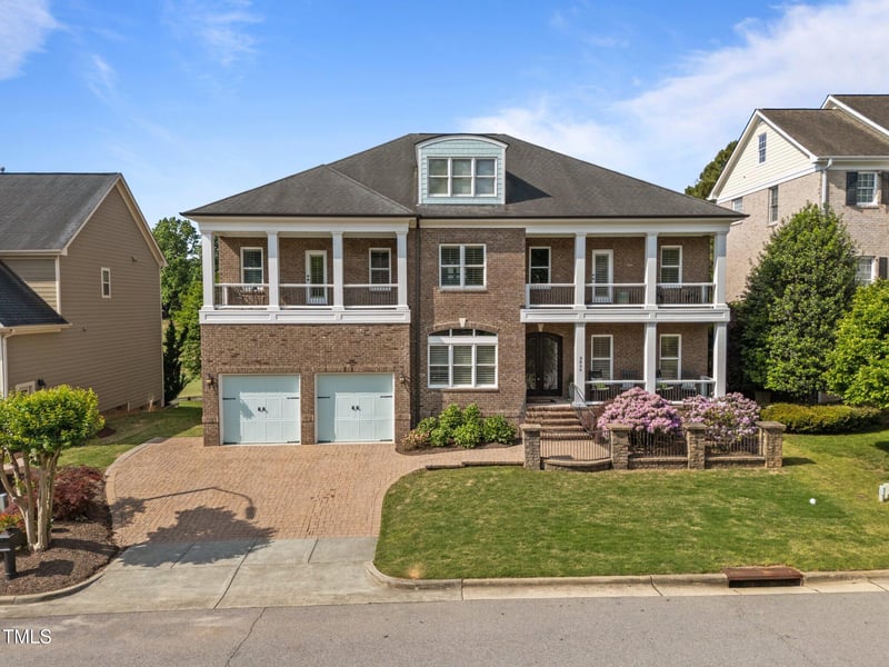 2820 Charleston Oaks Dr, Raleigh, NC 27614