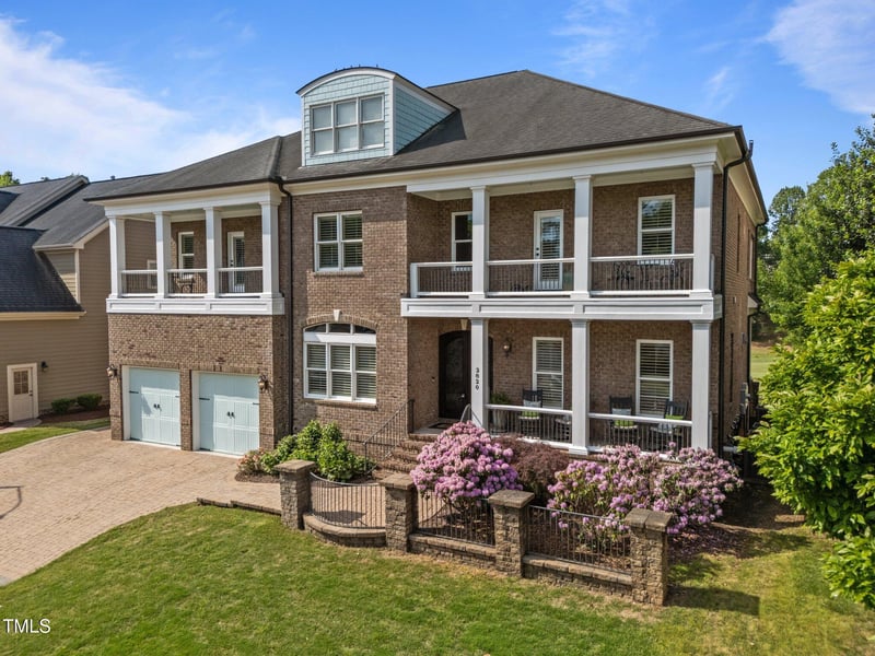 2820 Charleston Oaks Dr, Raleigh, NC 27614