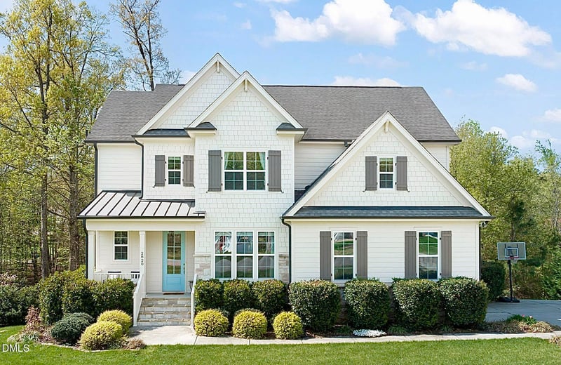 2820 Kingston Manor Dr, Wake Forest, NC 27587