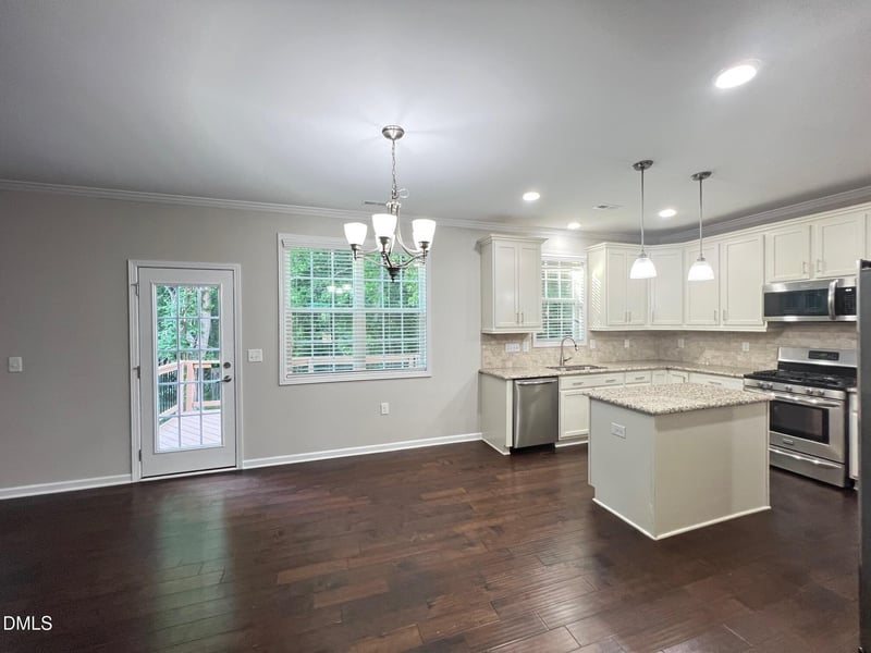 2820 Lumber River Trl, Apex, NC 27502