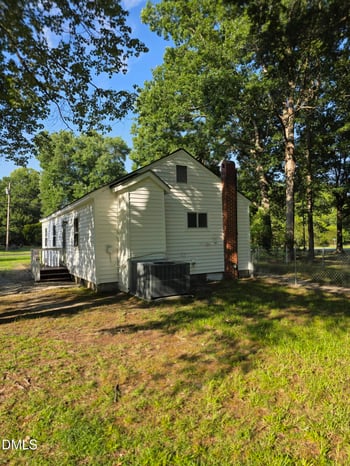 2820 Oxford Rd, Roxboro, NC 27574