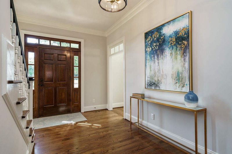 2821 Anderson Dr, Raleigh, NC 27608