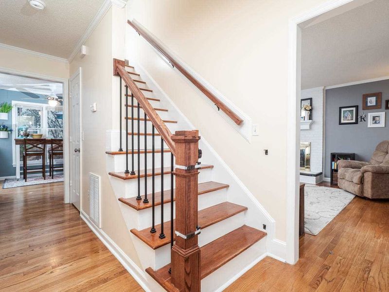 2821 Broadlands Dr, Raleigh, NC 27604
