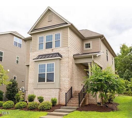 2821 Haw River Trl, Apex, NC 27502