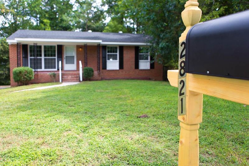 2821 Newark Dr, Raleigh, NC 27610