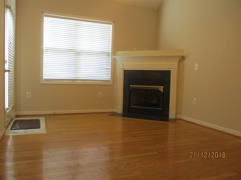 2822 Andover Glen Rd, Raleigh, NC 27604