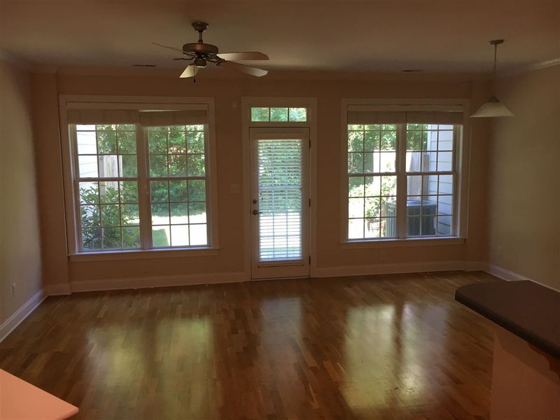 2822 Pickett Rd #105, Durham, NC 27705