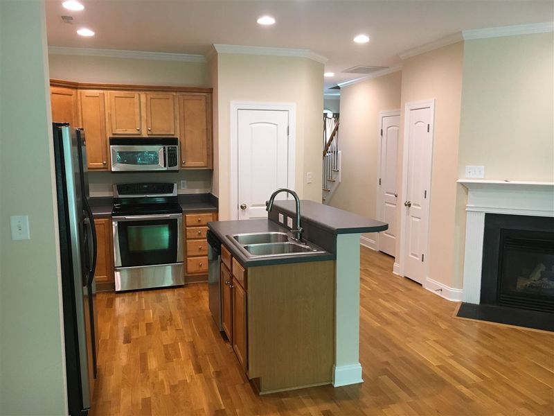 2822 Pickett Rd #105, Durham, NC 27705