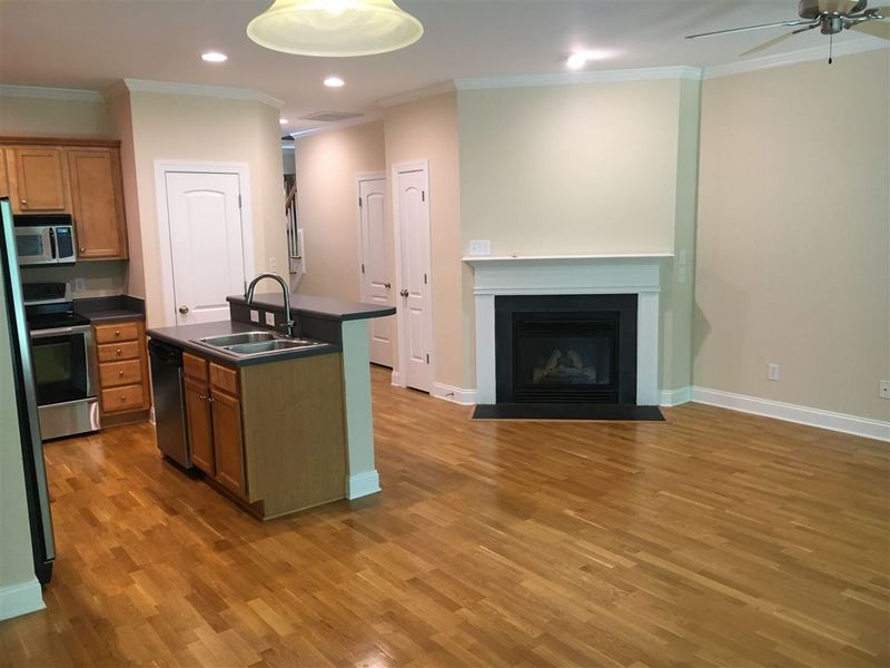 2822 Pickett Rd #105, Durham, NC 27705