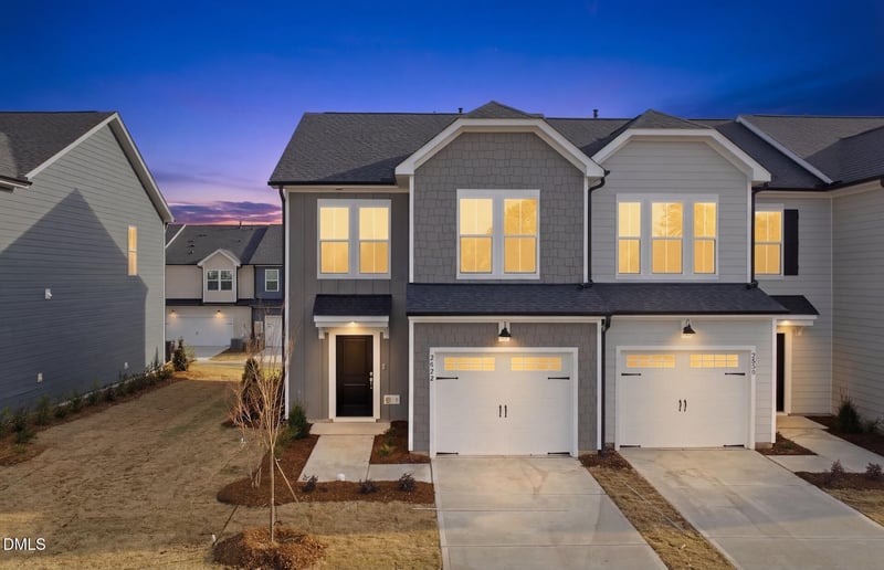 2822 Rodeo Ct, Willow Springs, NC 27592