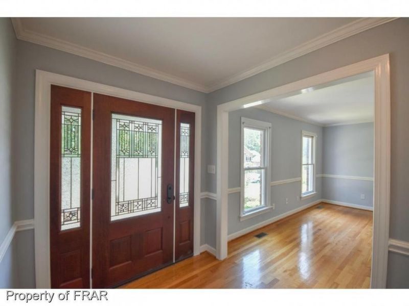 2822 Selhurst Dr, Fayetteville, NC 28306
