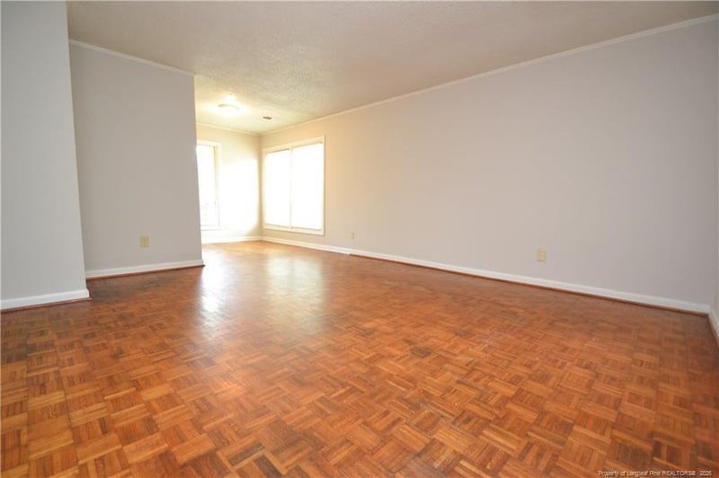 2823 Croydon St, Raleigh, NC 27610