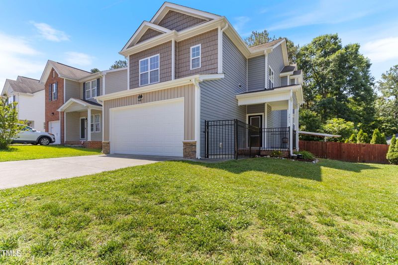 2823 Erinridge Rd, Raleigh, NC 27610