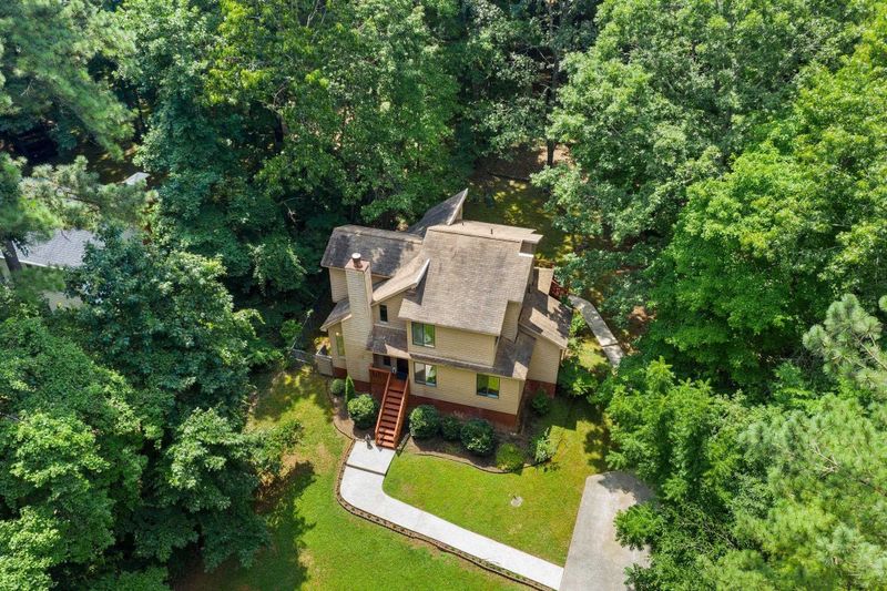 2823 Fox Dr, Durham, NC 27712