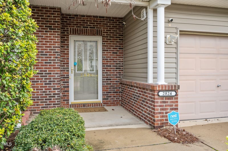 2824 Andover Glen Rd, Raleigh, NC 27604