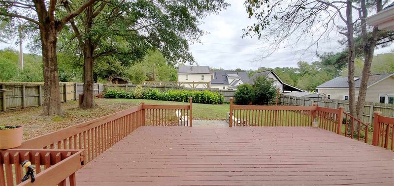 2824 Glastonbury Dr, Apex, NC 27539