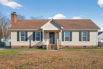 2824 Springflower Dr, Wilson, NC 27896