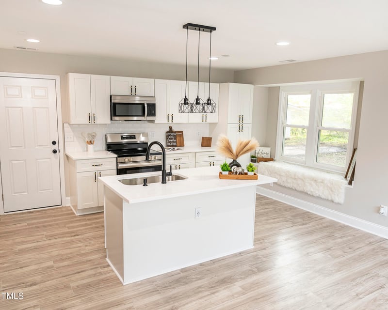 2824 Wyncote Dr, Raleigh, NC 27603