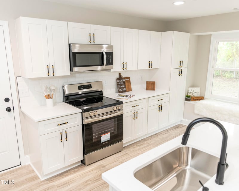 2824 Wyncote Dr, Raleigh, NC 27603