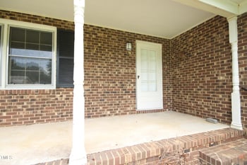 2825 Delaney Dr, Burlington, NC 27215