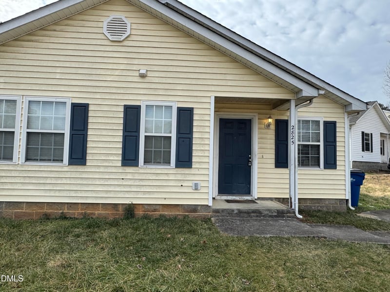 2825 Midway Park Ct, Raleigh, NC 27610