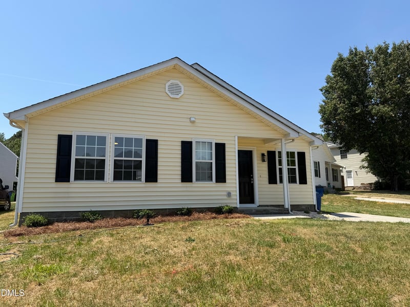 2825 Midway Park Ct, Raleigh, NC 27610