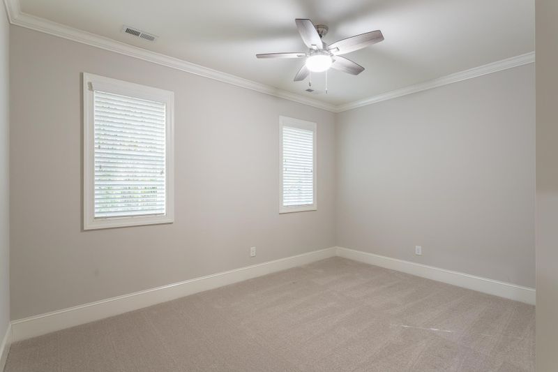 2825 Plumfield Pl, Raleigh, NC 27607