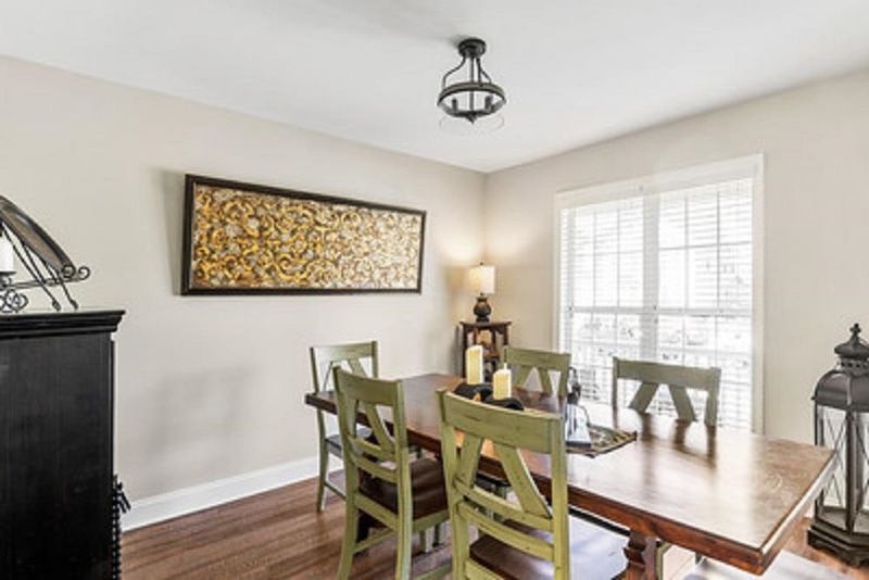 2825 Tryon Pines Dr, Raleigh, NC 27603