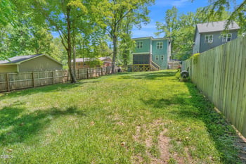 2826 Beechwood Dr, Durham, NC 27707