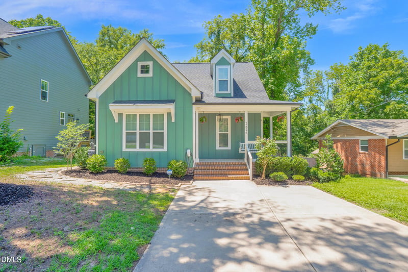 2826 Beechwood Dr, Durham, NC 27707
