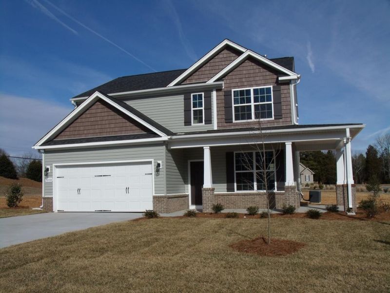 2827 Bingham Dr, Mebane, NC 27302