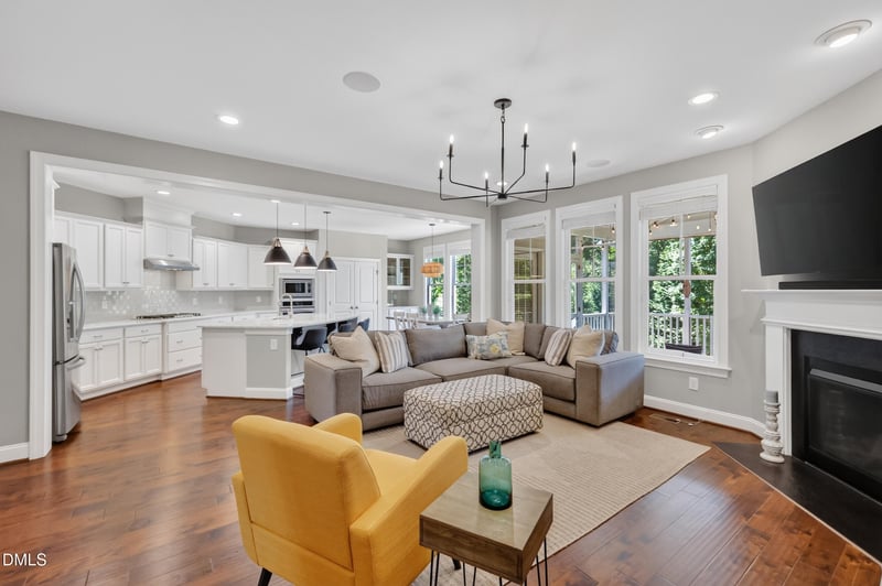2828 Brighton Forest Dr, Apex, NC 27539