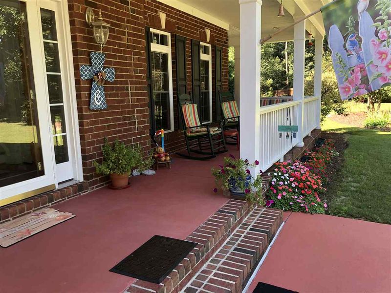 2828 Deer Crossing Dr, Raleigh, NC 27616