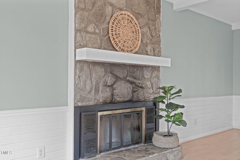 2828 Pidgeon Hill Rd, Raleigh, NC 27613