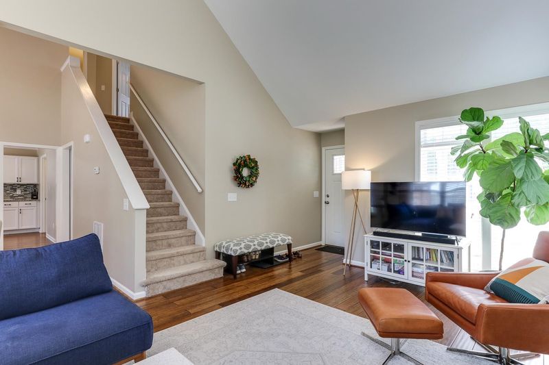 2828 Tryon Pines Dr, Raleigh, NC 27603