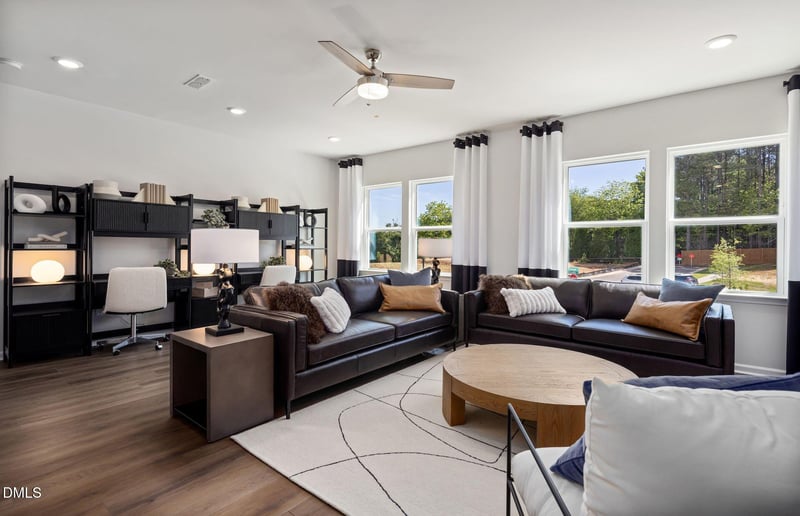 2829 Farmhouse Dr, Apex, NC 27502