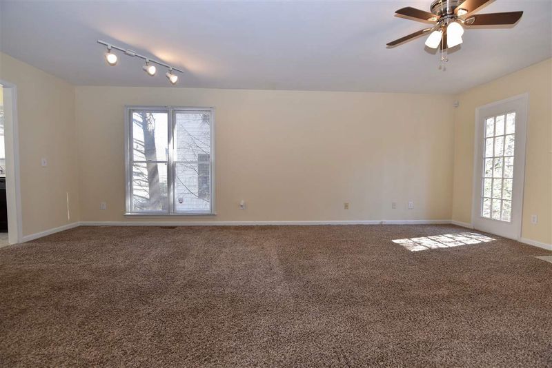2829 Isabella Dr, Raleigh, NC 27603