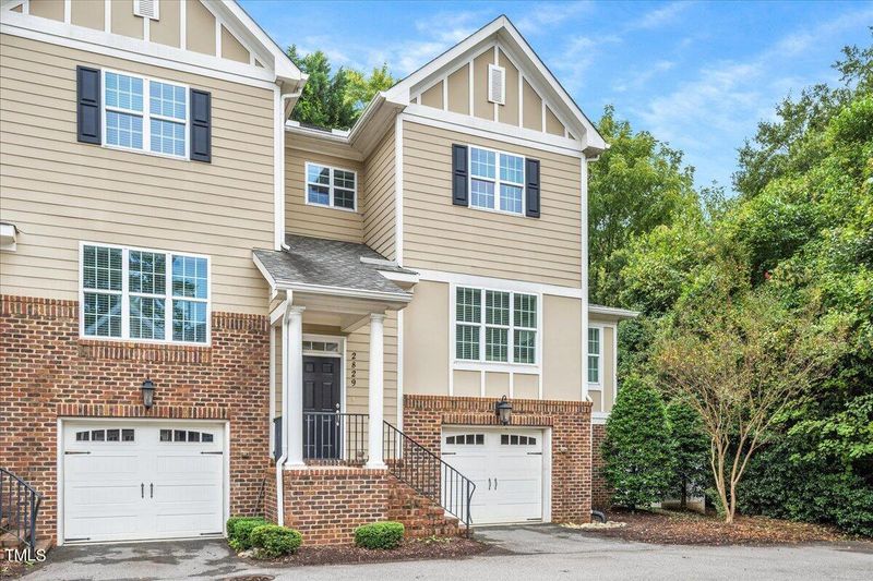 2829 Plumfield Pl, Raleigh, NC 27607