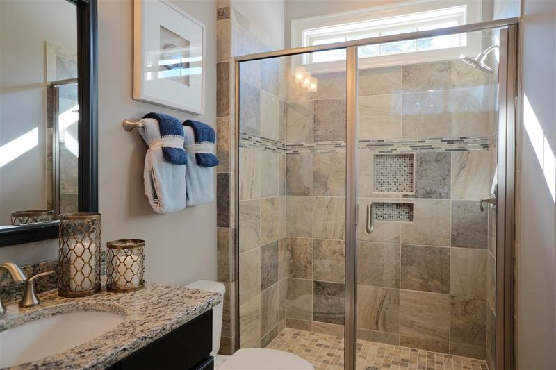 2829 Romealia Ln, Raleigh, NC 27613