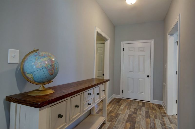 283 Crystal Creek Dr, Clayton, NC 27520