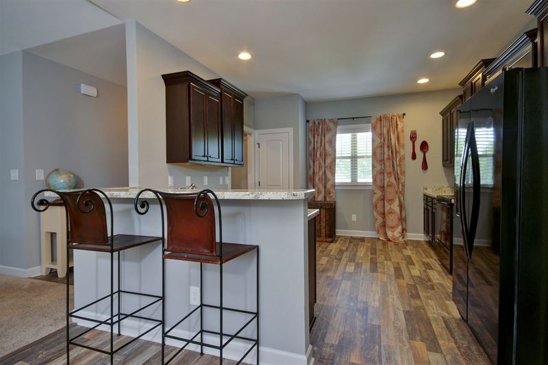 283 Crystal Creek Dr, Clayton, NC 27520