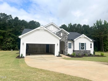 283 Golfview Ave, Benson, NC 27504