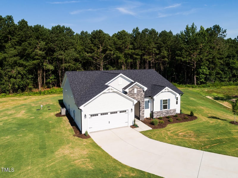 283 Golfview Ave, Benson, NC 27504