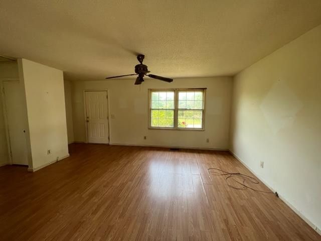 283 S Ida St, Coats, NC 27521