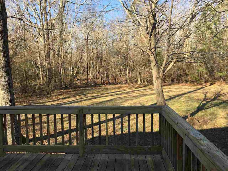 283 Kentucky Dr, Clayton, NC 27527