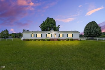 283 Princeton Rd, Princeton, NC 27569