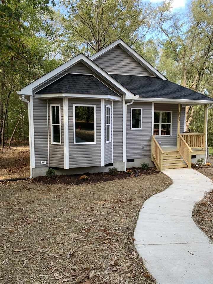 2830 Beechwood Dr, Durham, NC 27707
