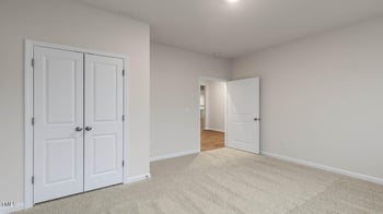 2831 Burgess , Mebane, NC 27302