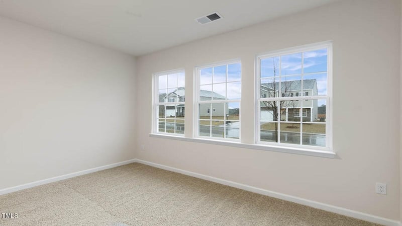 2831 Burgess , Mebane, NC 27302