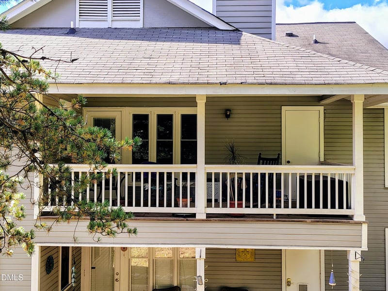 2831 Edridge Ct #202, Raleigh, NC 27612